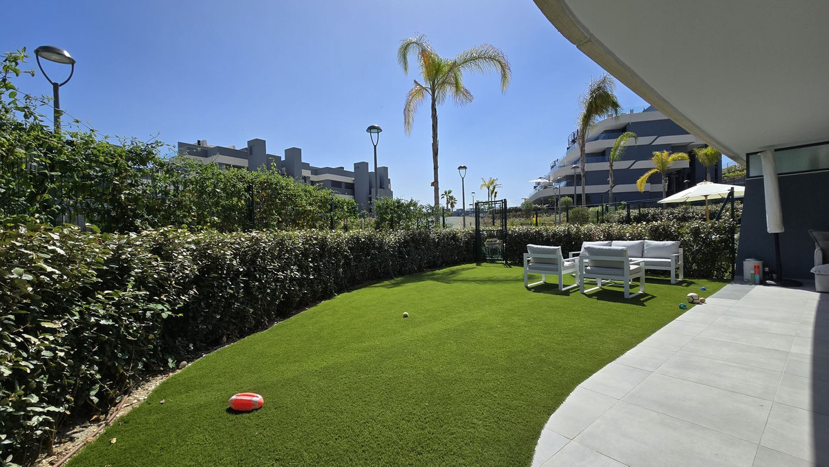 3 Bedroom Apartment for Sale in New Golden Mile — 3