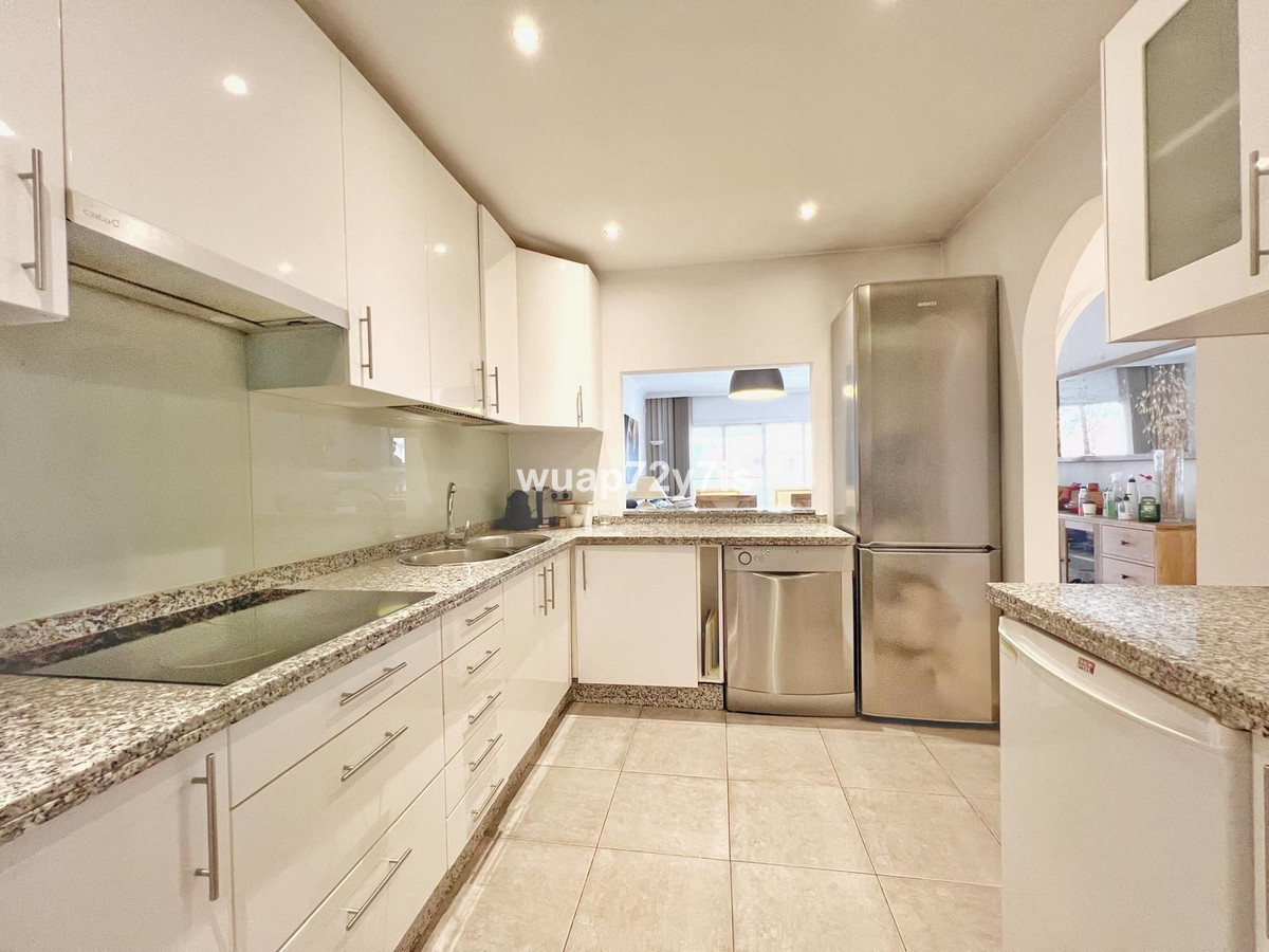 2 Bedroom Apartment for Sale in Costalita — 9