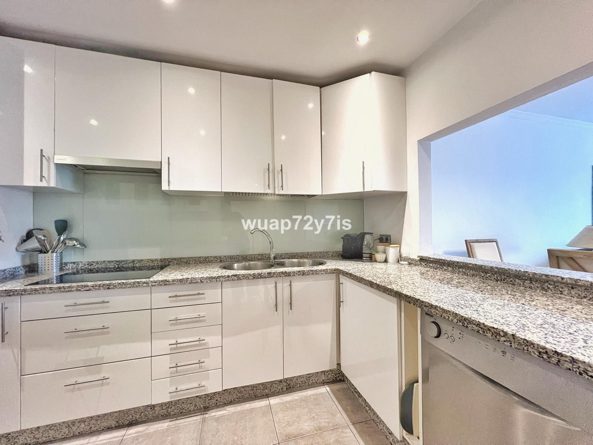 2 Bedroom Apartment for Sale in Costalita — view 10