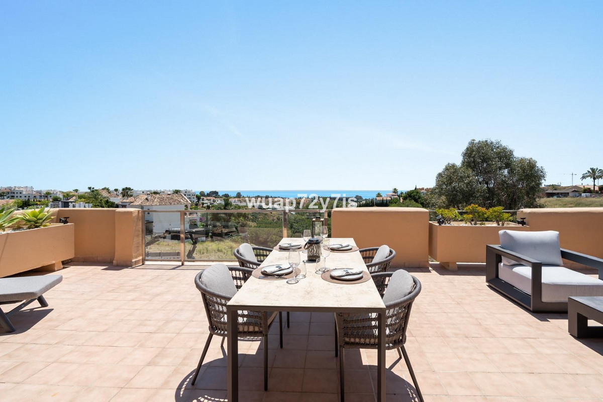 2 Bedroom Apartment for Sale in Selwo
