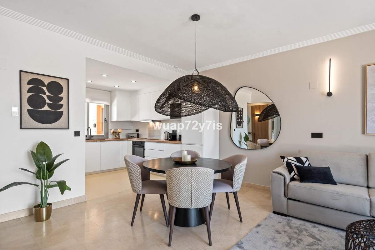 2 Bedroom Apartment for Sale in Selwo — view 10