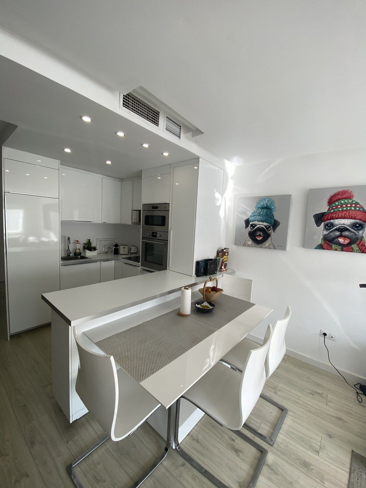 2 Bedroom Apartment for Sale in Puerto Banús — 6
