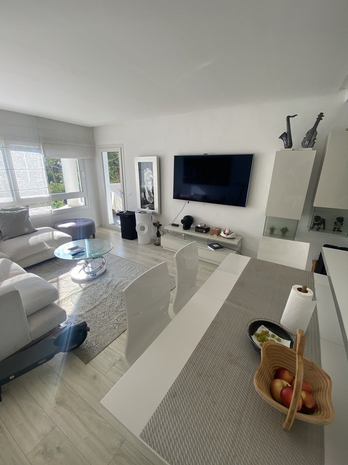 2 Bedroom Apartment for Sale in Puerto Banús — view 10