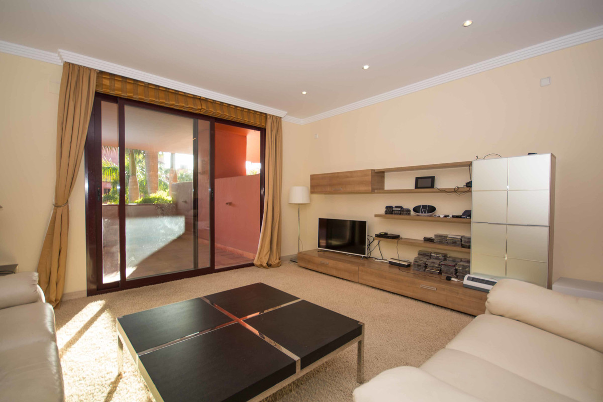 4 Bedroom Apartment for Sale in New Golden Mile — 3