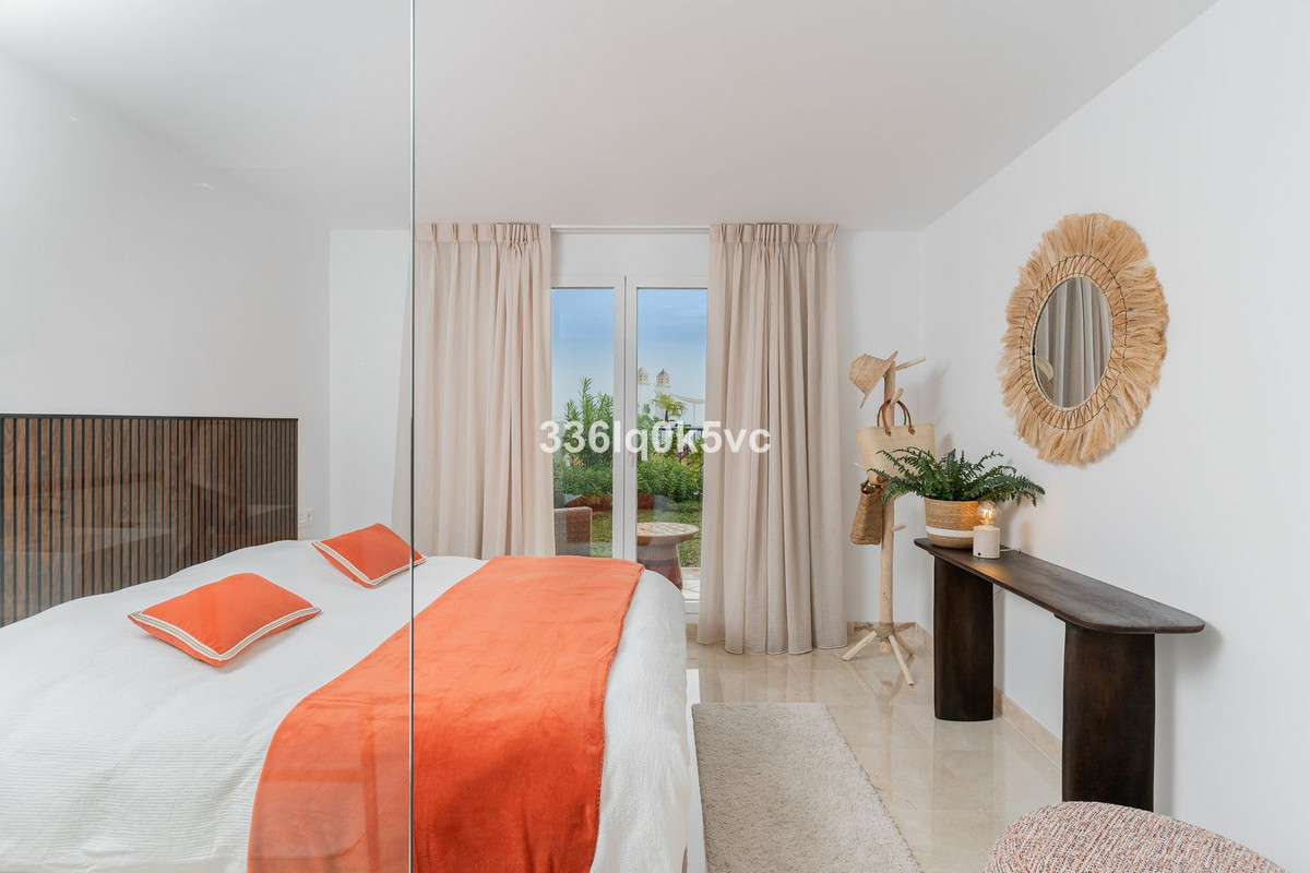 3 Bedroom Apartment for Sale in Benahavís — 3