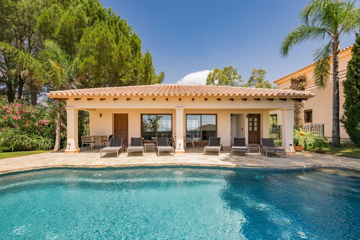 9 Bedroom Villa for Sale in Ojén — 5