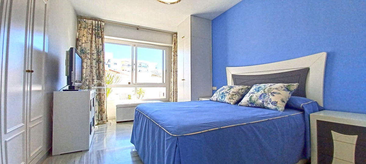 2 Bedroom Apartment for Sale in Marbella — 3
