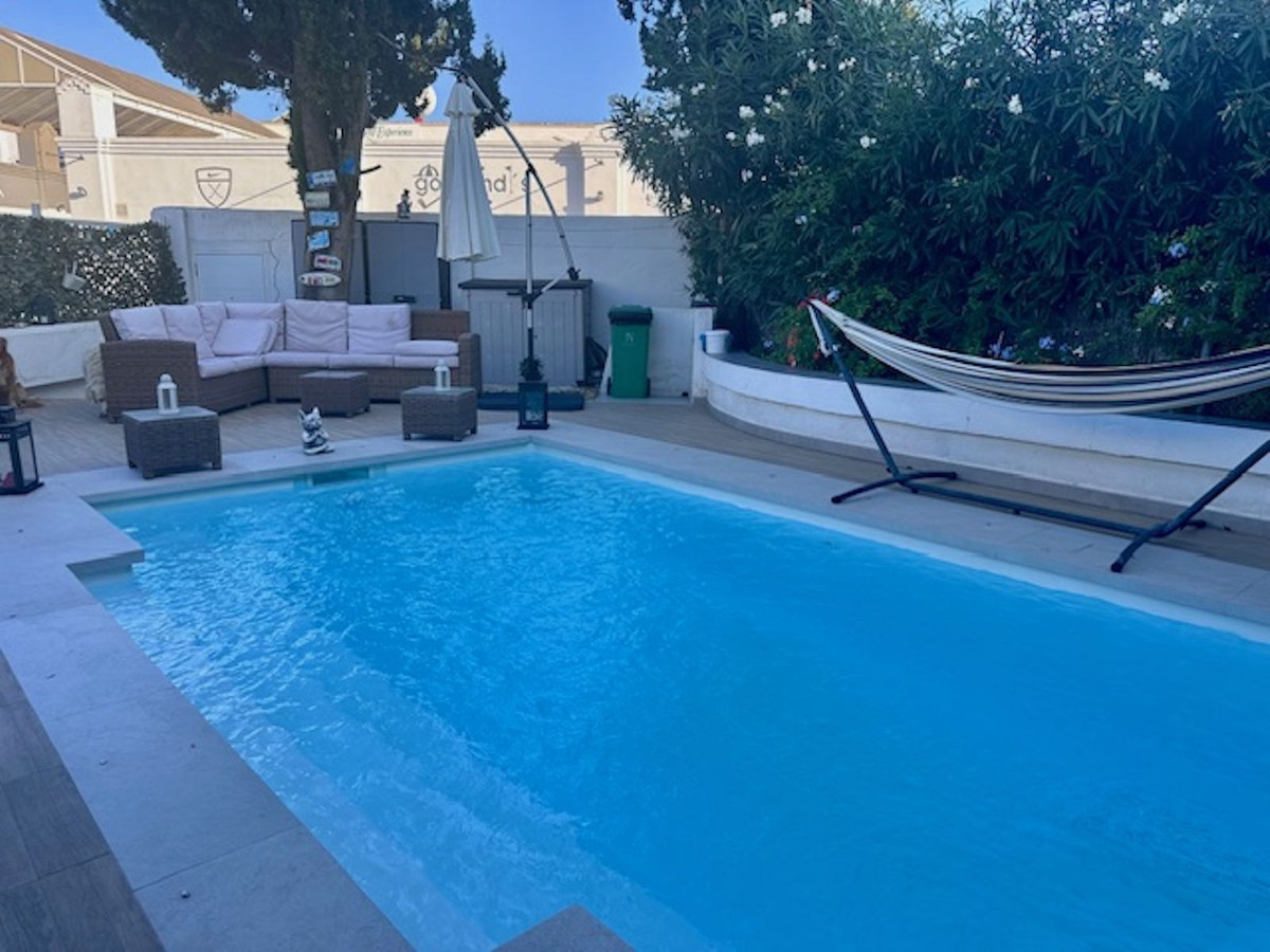 2 Bedroom Apartment for Sale in Estepona — 6