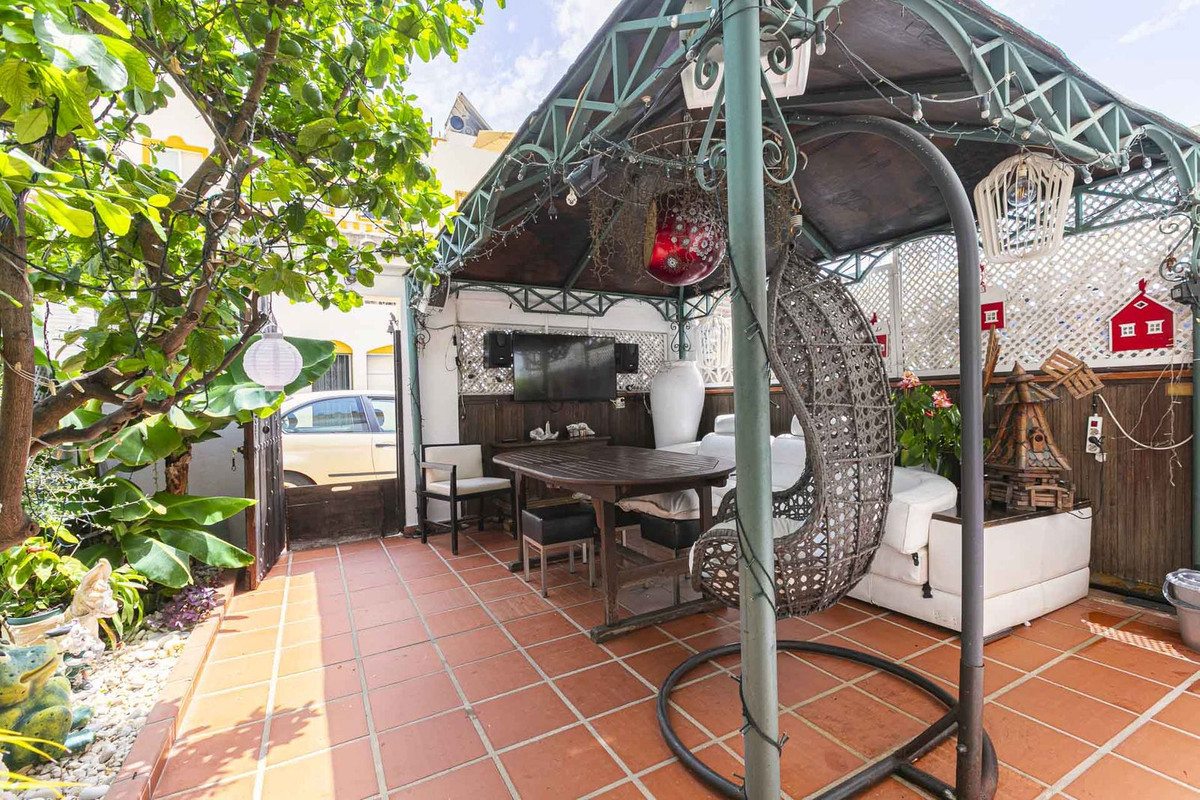 4 Bedroom Villa for Sale in Marbella — 9