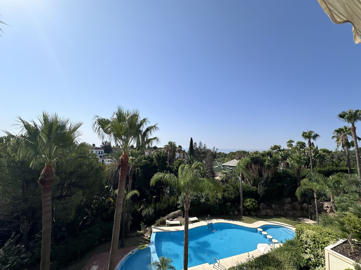 4 Bedroom Apartment for Sale in The Golden Mile — 3