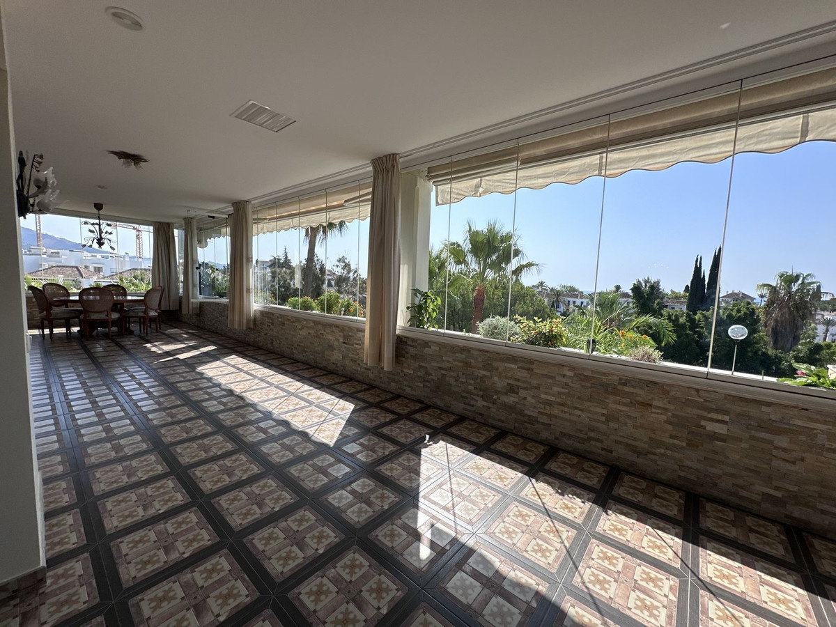 4 Bedroom Apartment for Sale in The Golden Mile — 6