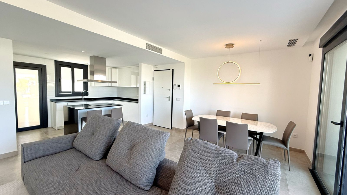 3 Bedroom Apartment for Sale in Atalaya — view 3