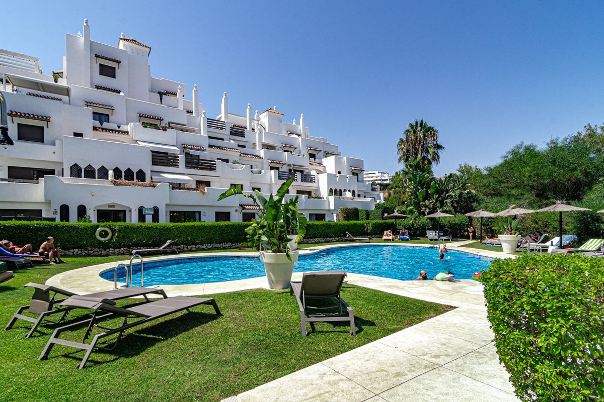 2 Bedroom Apartment for Sale in Selwo
