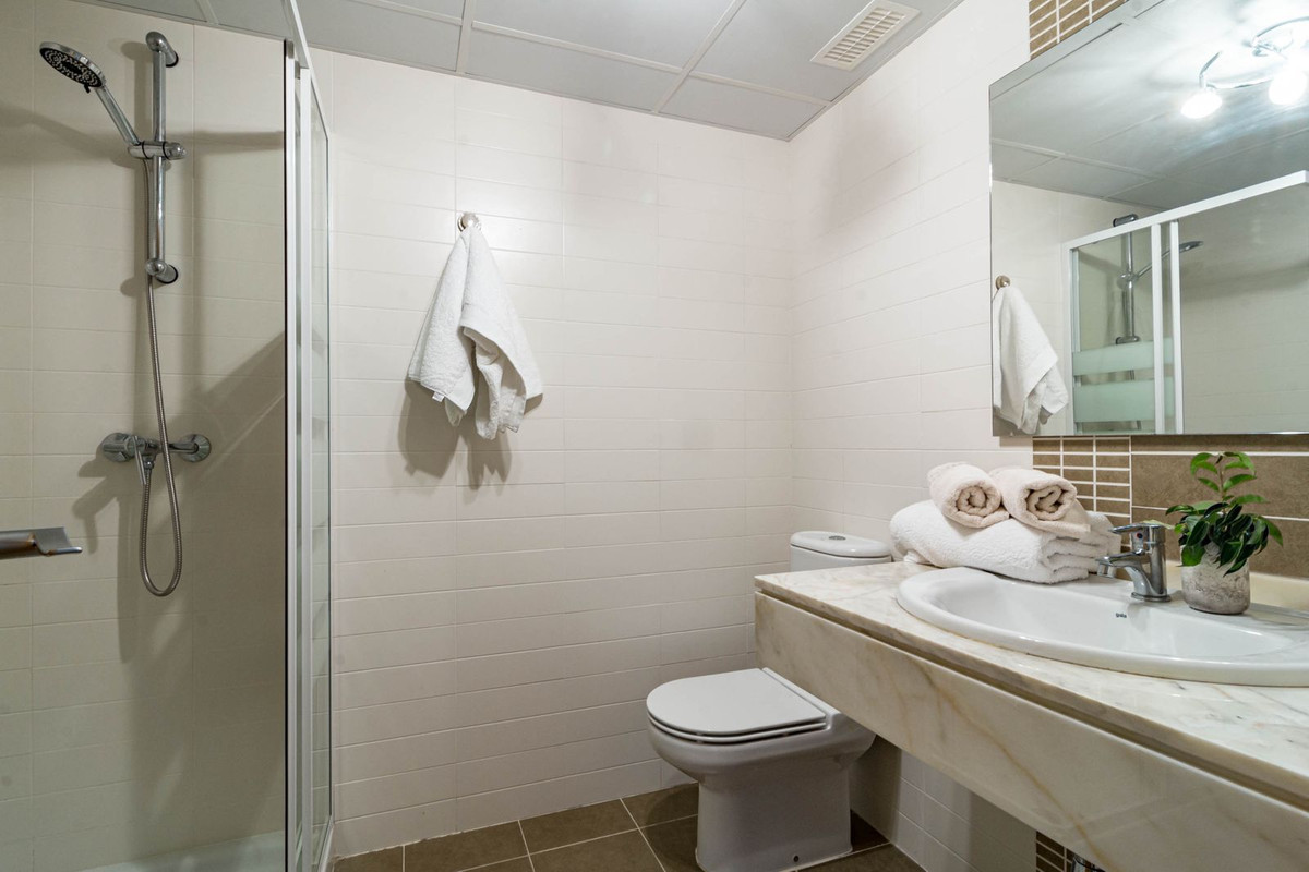 2 Bedroom Apartment for Sale in Selwo — 7