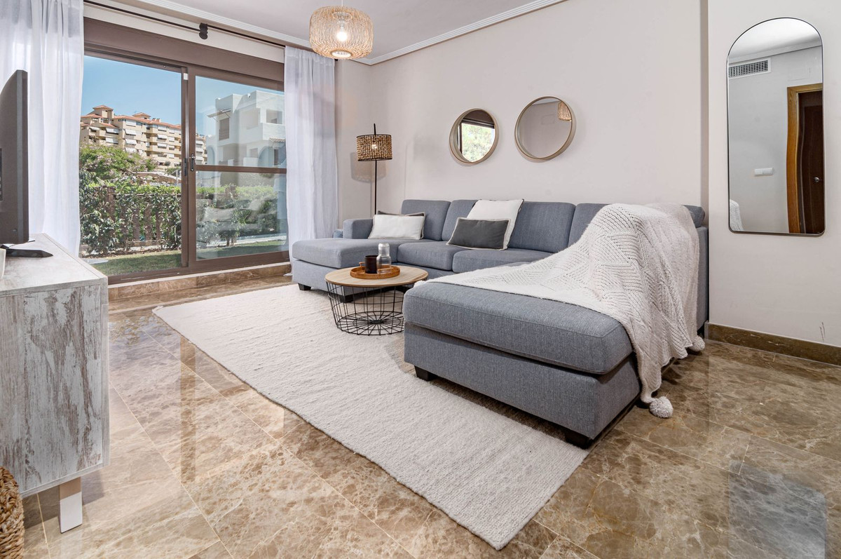 2 Bedroom Apartment for Sale in Selwo — 8