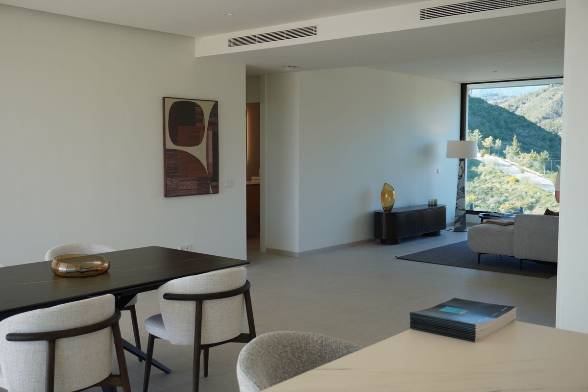 4 Bedroom Apartment for Sale in La Quinta — 3