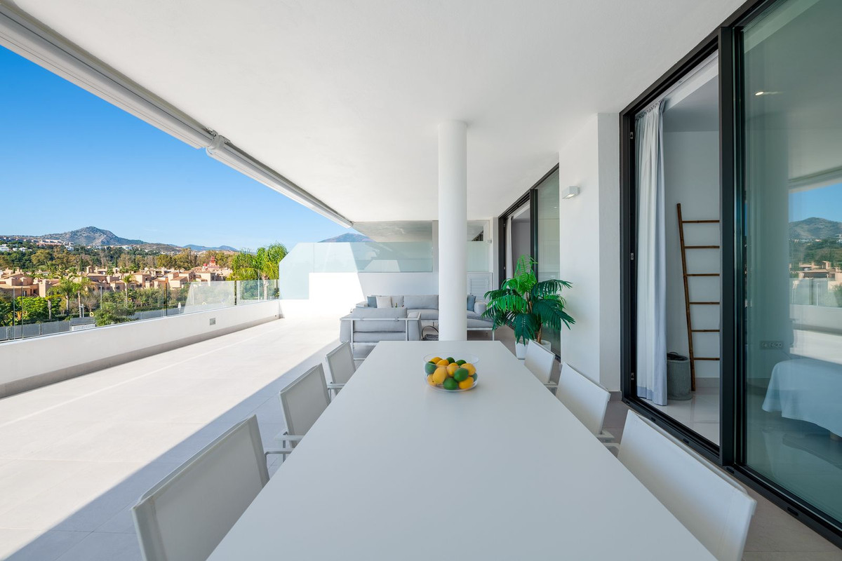 2 Bedroom Apartment for Sale in Estepona — 2