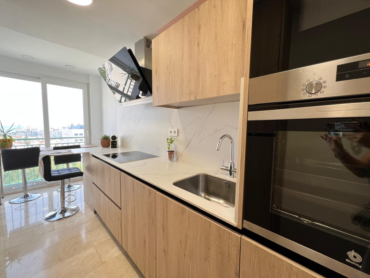 3 Bedroom Apartment for Sale in Estepona — 8