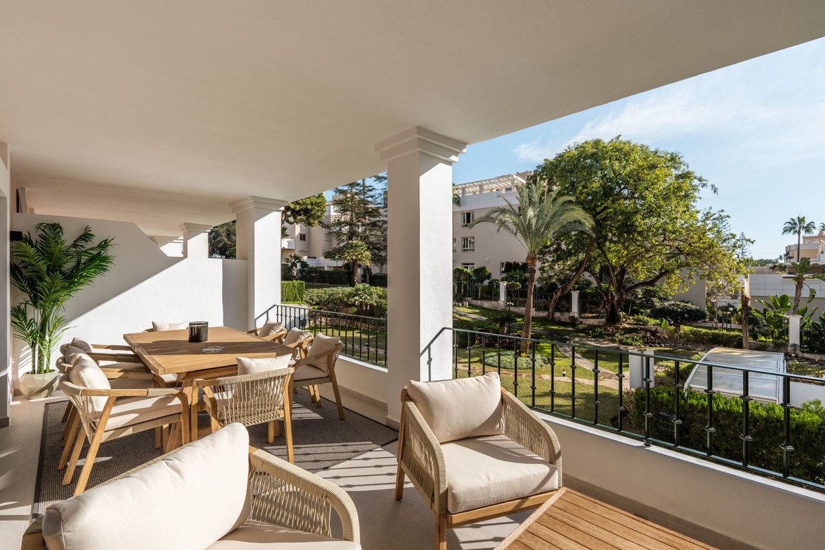 3 Bedroom Apartment for Sale in Nueva Andalucía