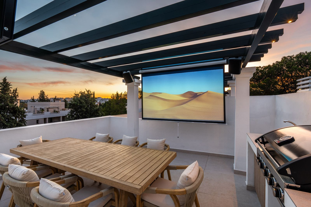 3 Bedroom Apartment for Sale in Nueva Andalucía — 7