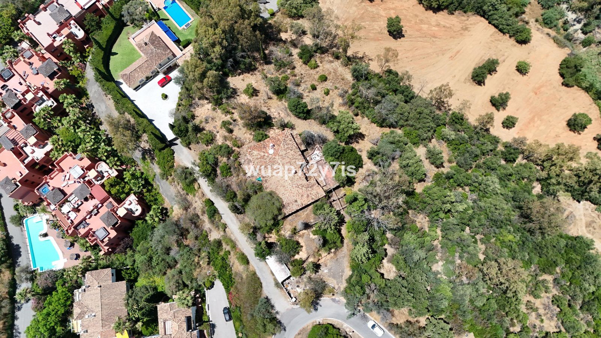 Plot for Sale in Los Almendros — 3