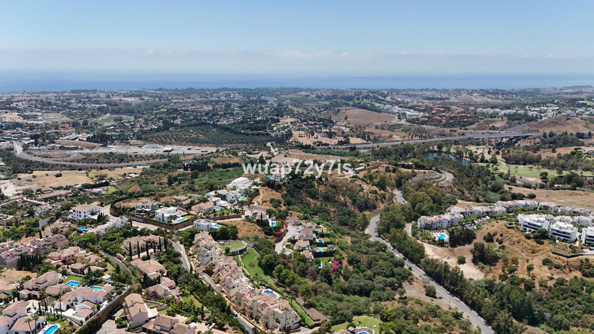 Plot for Sale in Los Almendros — 4