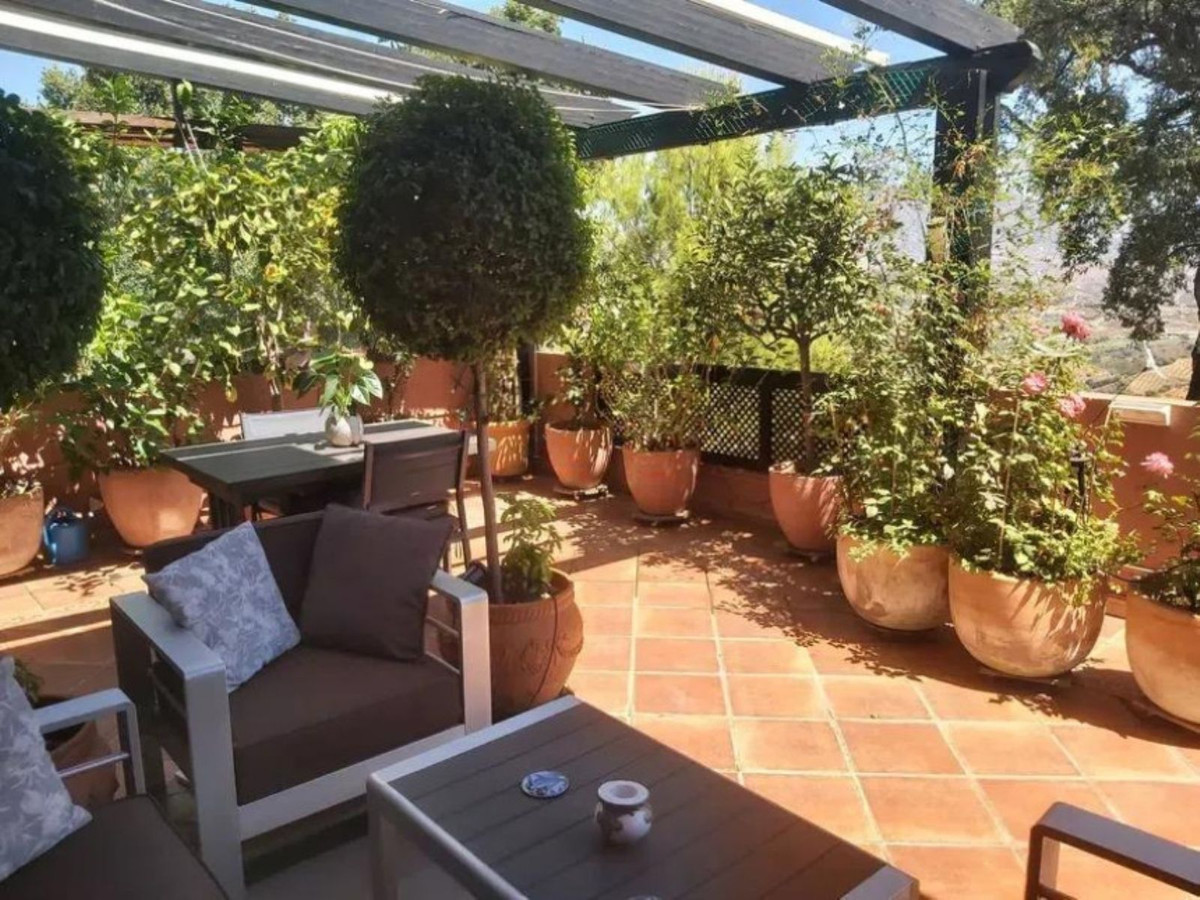 3 Bedroom Apartment for Sale in Marbella