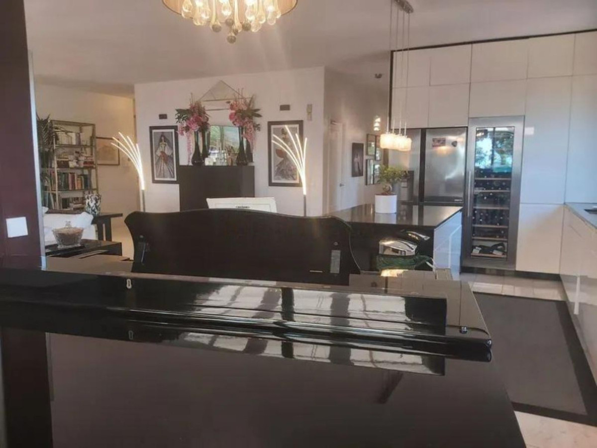 3 Bedroom Apartment for Sale in Marbella — 5