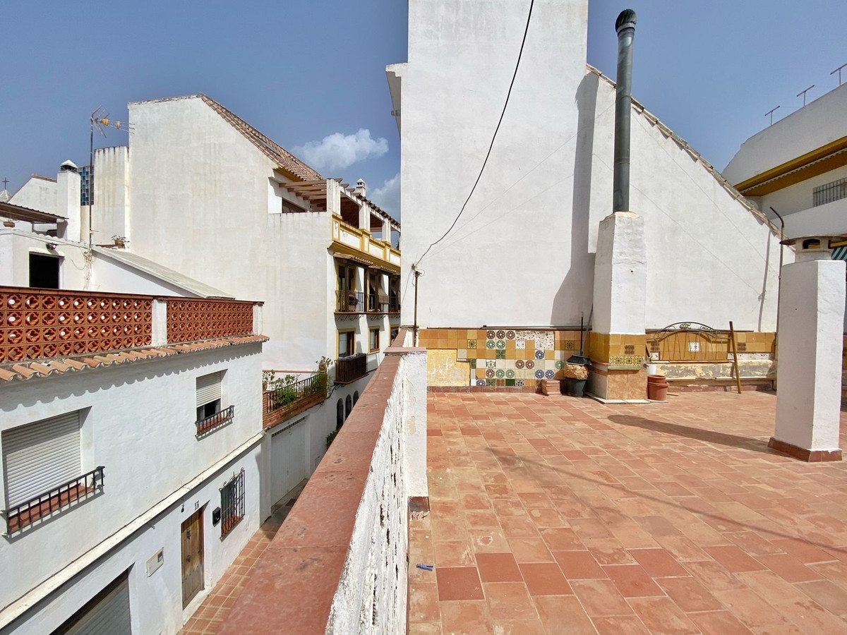 3 Bedroom Villa for Sale in Marbella — 6