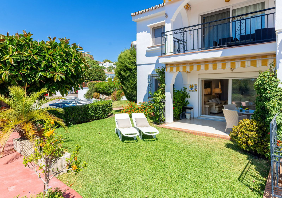 2 Bedroom Apartment for Sale in El Paraiso — 2