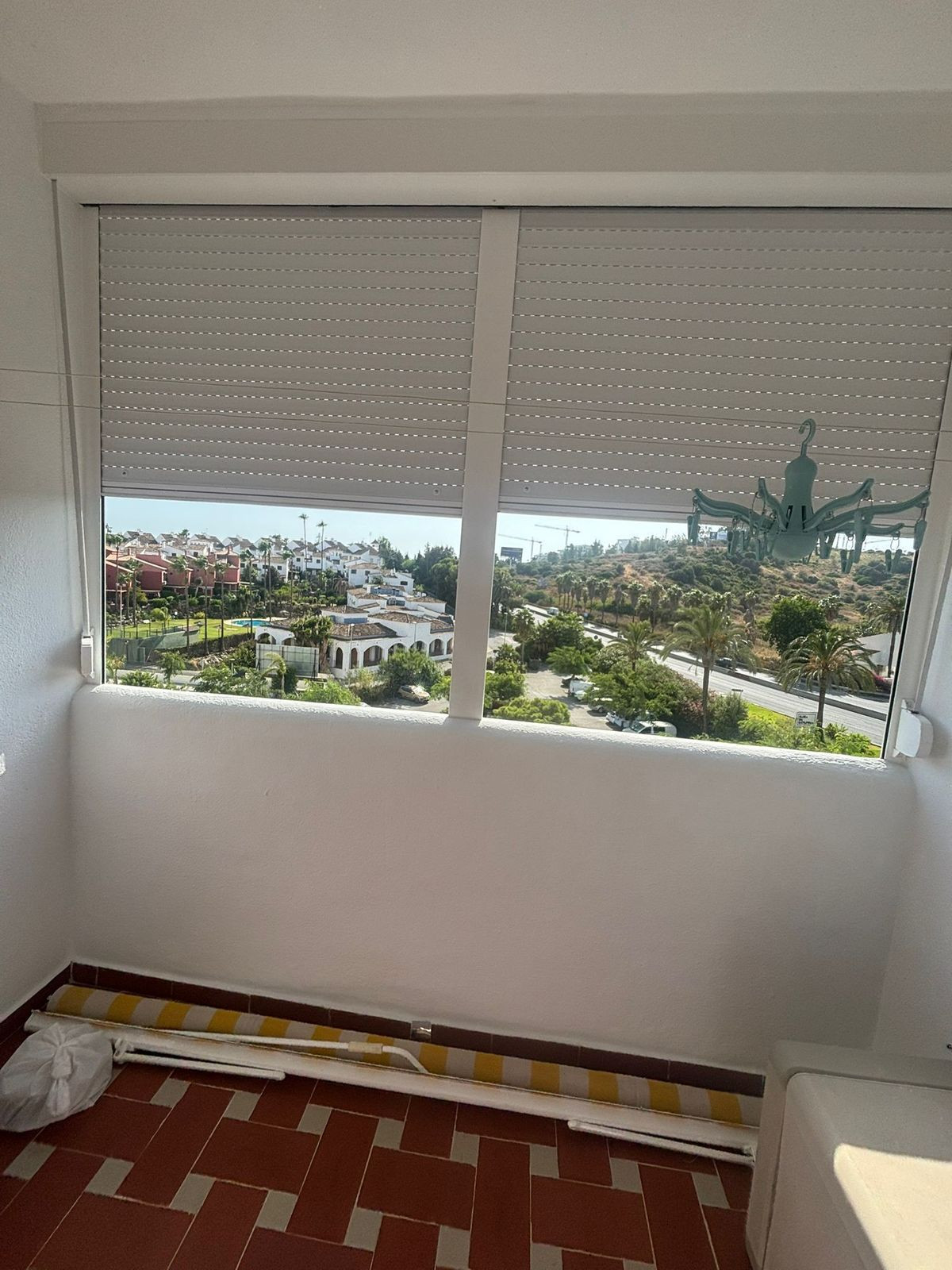 2 Bedroom Apartment for Sale in Estepona — view 10