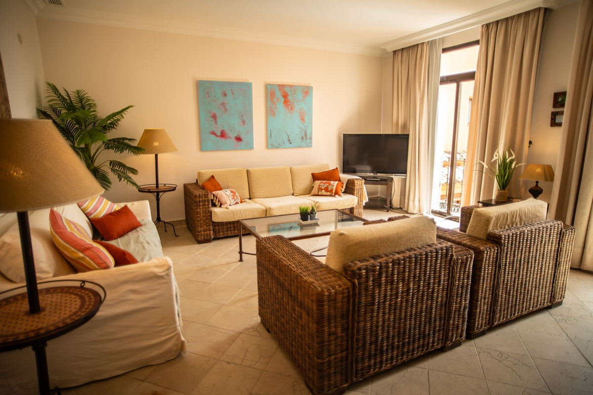 2 Bedroom Apartment for Sale in El Paraiso — 3