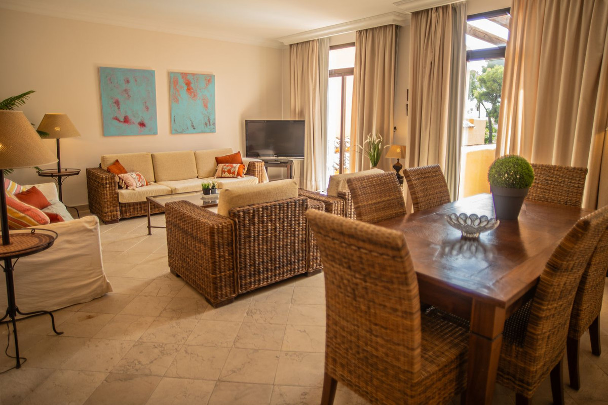 2 Bedroom Apartment for Sale in El Paraiso — 4
