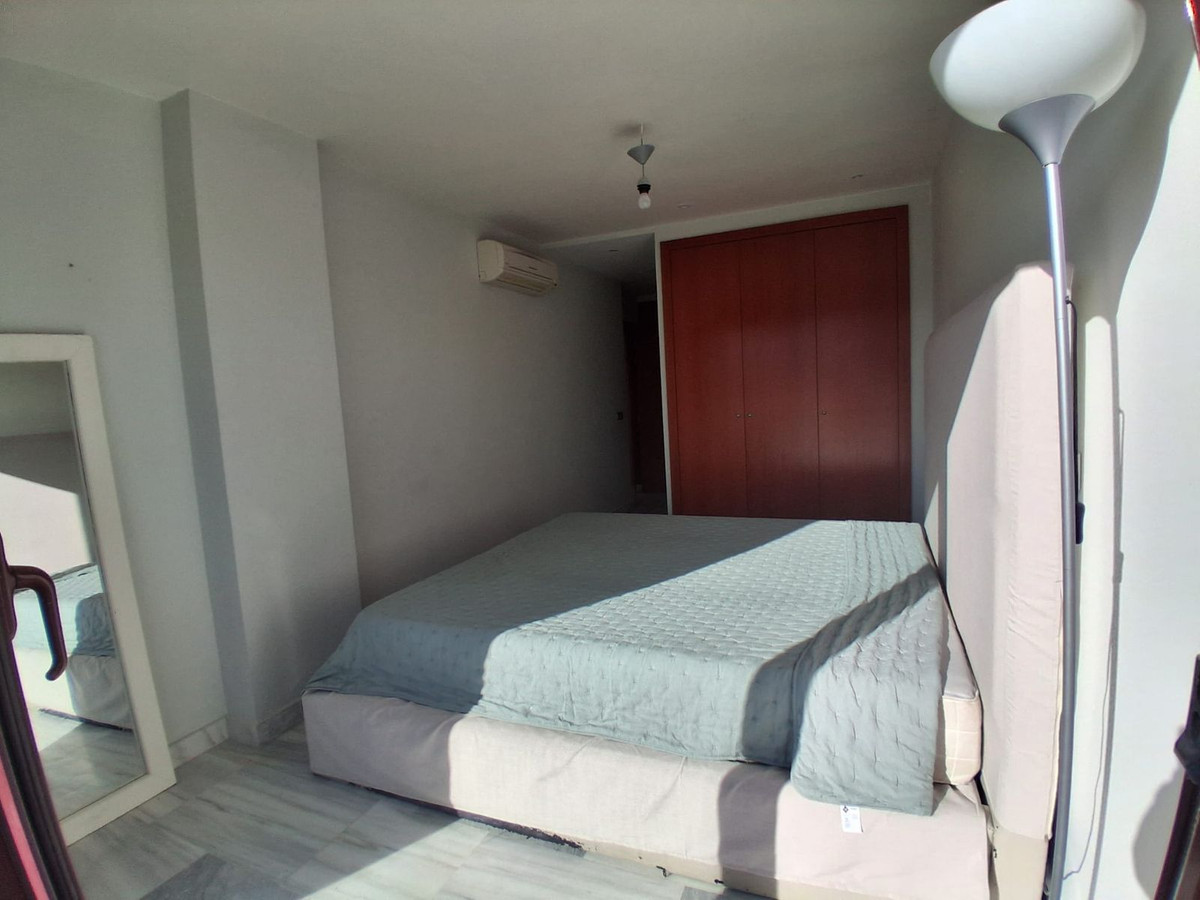 3 Bedroom Apartment for Sale in Benahavís — view 10