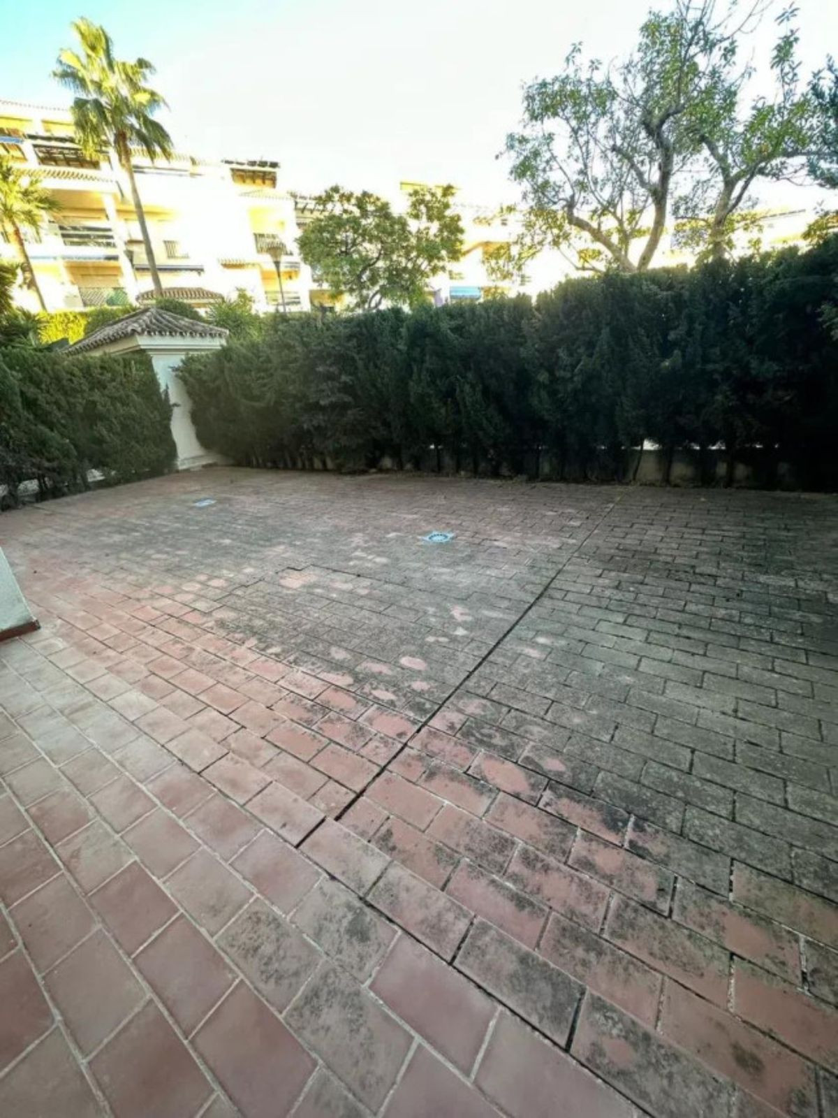 3 Bedroom Apartment for Sale in Nueva Andalucía — 2