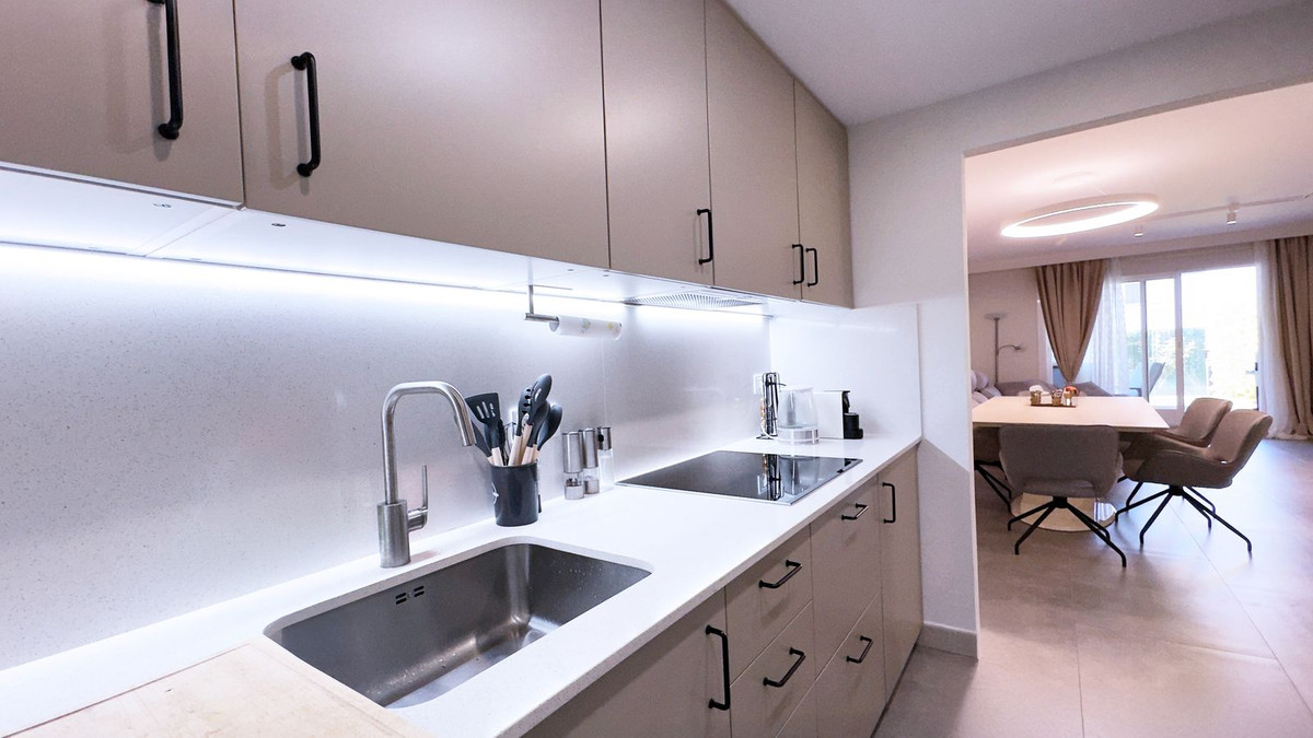 2 Bedroom Apartment for Sale in El Paraiso — 5