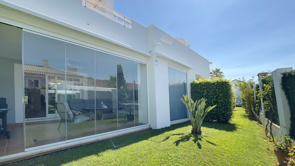 2 Bedroom Apartment for Sale in El Paraiso — 8