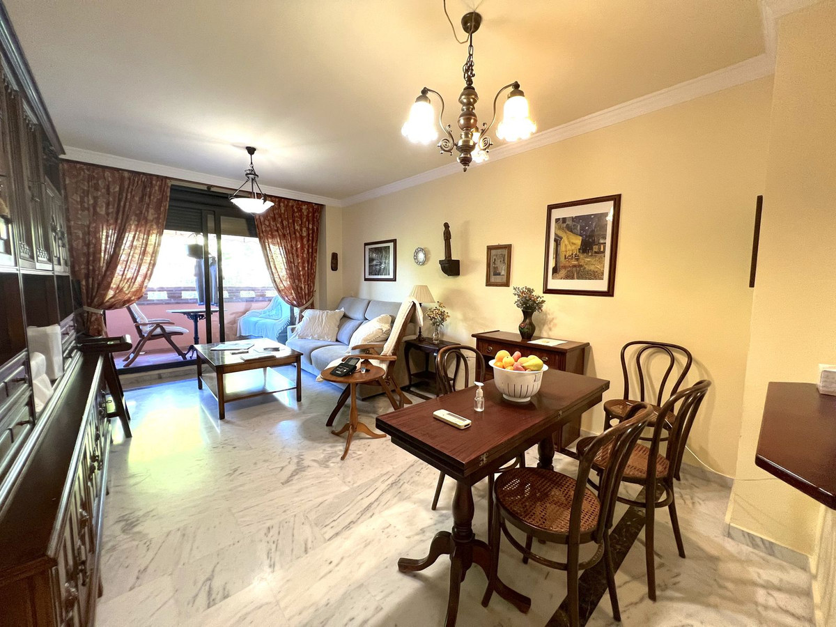 1 Bedroom Apartment for Sale in The Golden Mile — 3