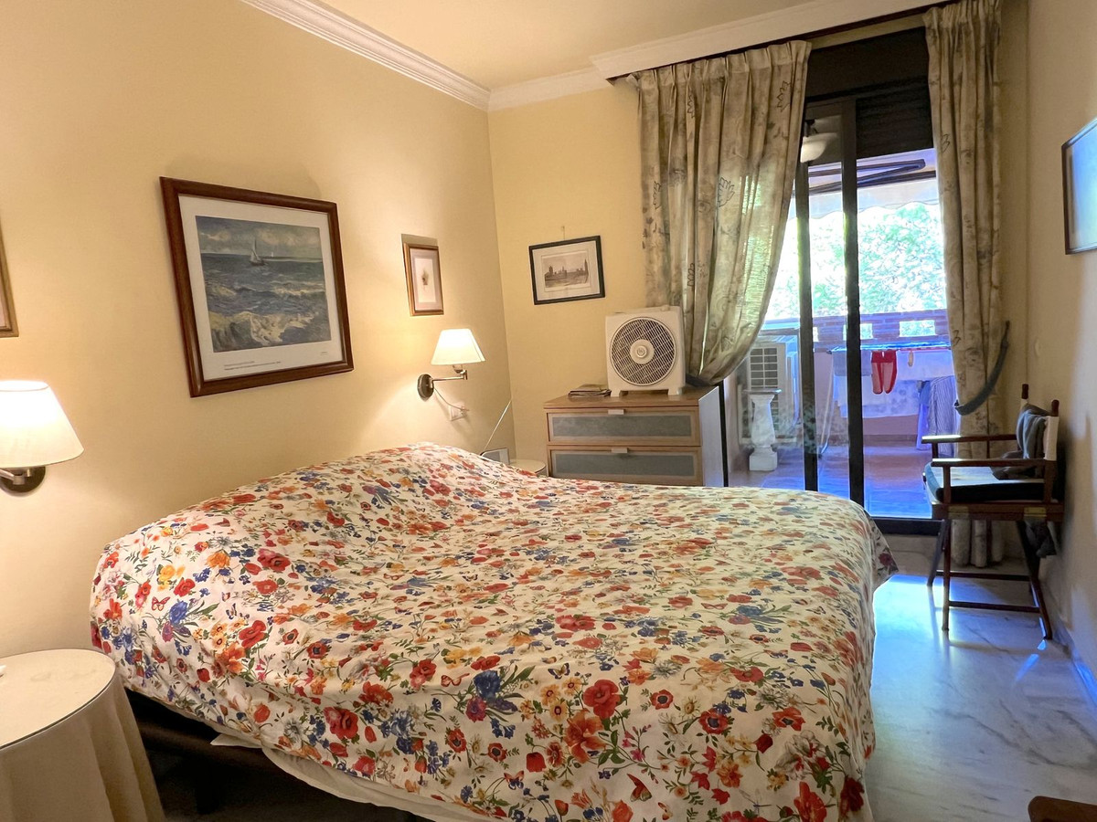 1 Bedroom Apartment for Sale in The Golden Mile — 6