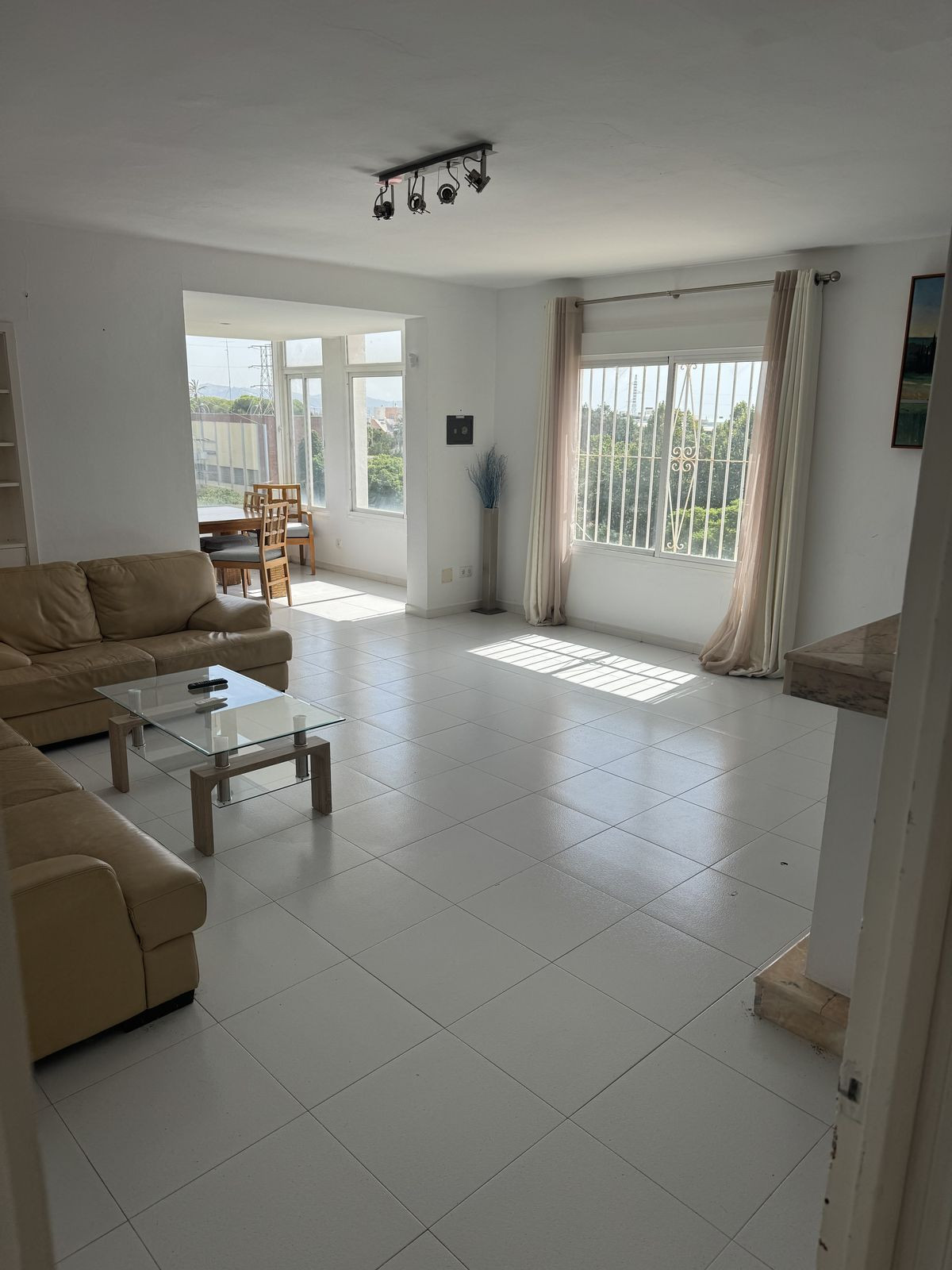 6 Bedroom Villa for Sale in Nueva Andalucía — 8