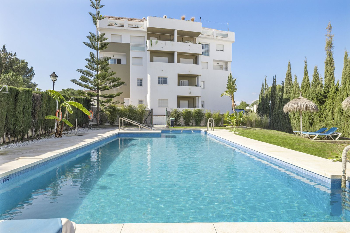 1 Bedroom Apartment for Sale in Marbella — 2