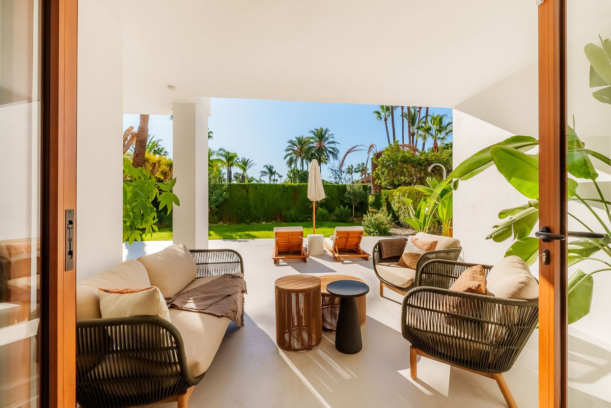 4 Bedroom Apartment for Sale in Nueva Andalucía — 9