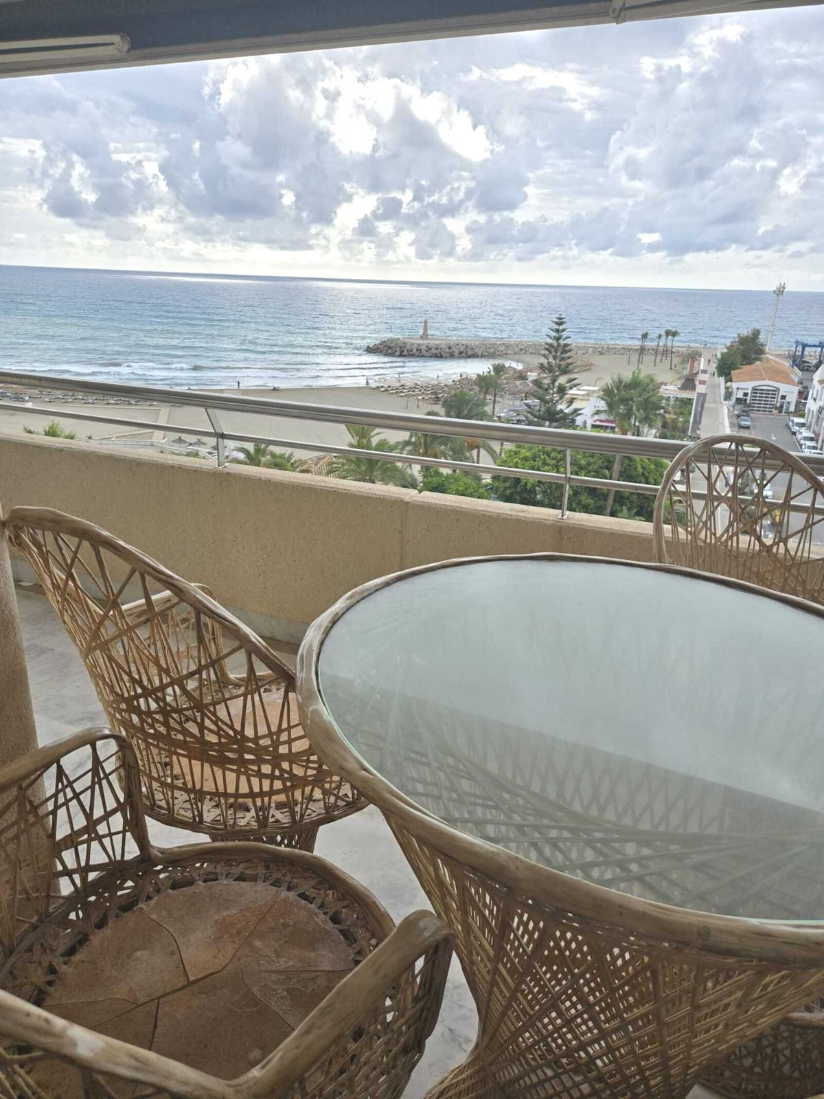 3 Bedroom Apartment for Sale in Puerto Banús — 9