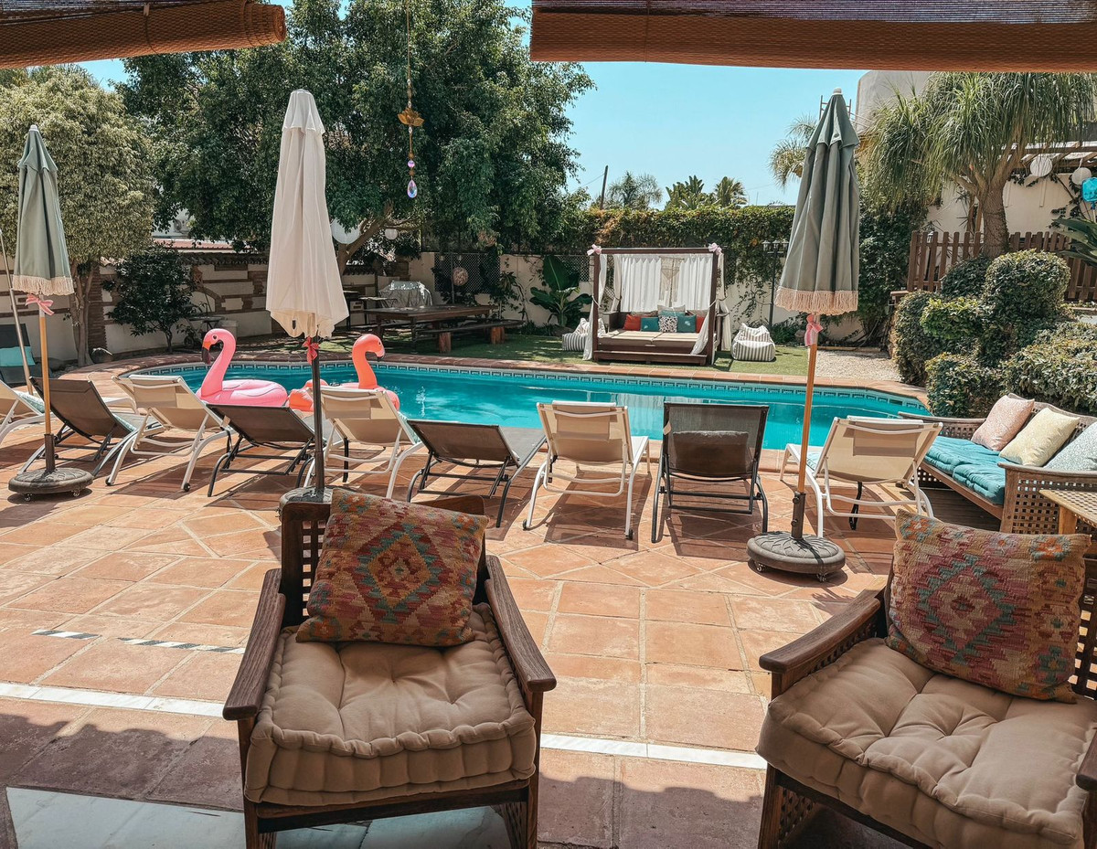 5 Bedroom Villa for Sale in Nueva Andalucía — 3