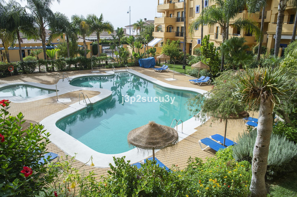 2 Bedroom Apartment for Sale in Marbella