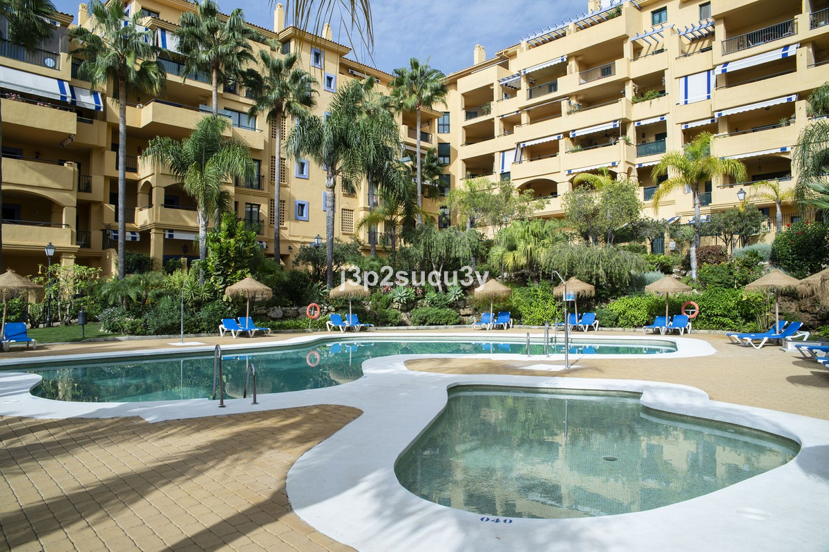 2 Bedroom Apartment for Sale in Marbella — 2