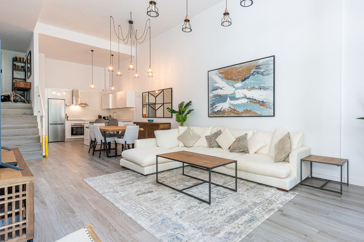 3 Bedroom Apartment for Sale in Benahavís — 3