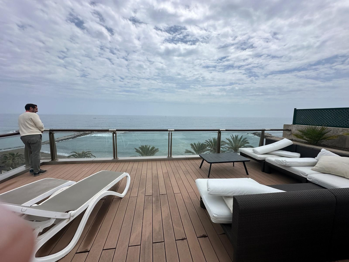 3 Bedroom Apartment for Sale in Puerto Banús — view 10