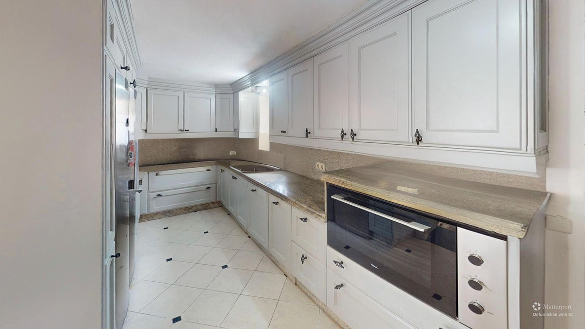 4 Bedroom Villa for Sale in Costalita — 5