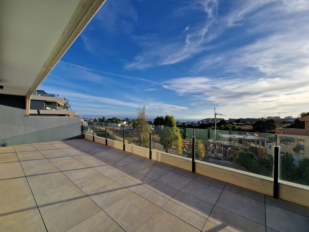 3 Bedroom Apartment for Sale in Selwo